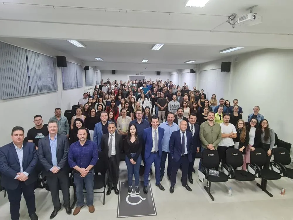Divulgação UCEFF 