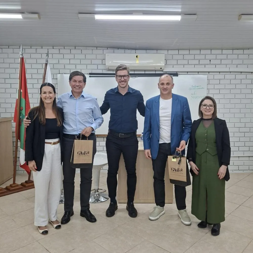 Divulgação UCEFF 